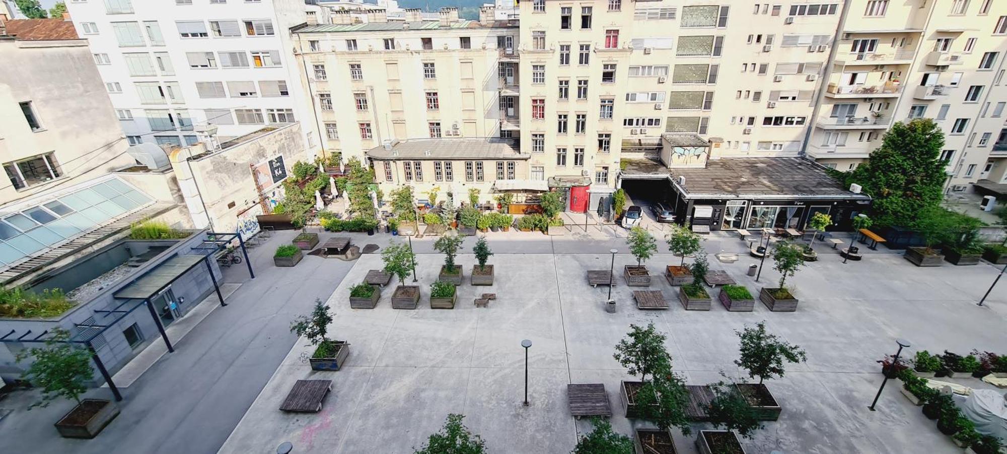 Little Plaza Duplex Apartment Ljubljana Ngoại thất bức ảnh