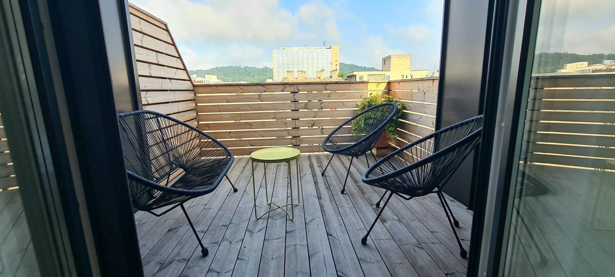 Little Plaza Duplex Apartment Ljubljana Ngoại thất bức ảnh